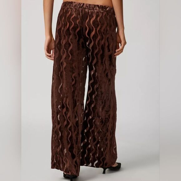 Burnout wavy pattern velvet, wide leg pull up pants, brown size M New - Picture 4 of 6